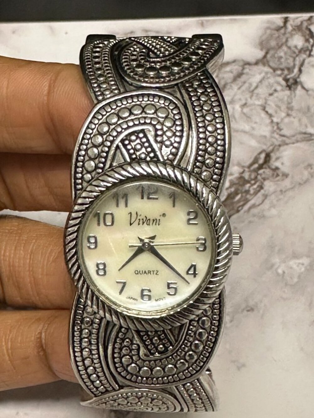 3/$30 Vivani Watch Women Silver Tone White Dial Woven Dotted Cuff Band 7"